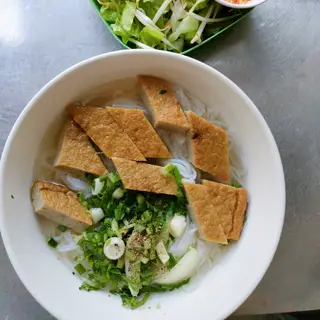 Hình ảnh Combo Bún chả cá + Trà tắc
