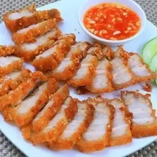 Hình ảnh Ba rọi chiên muối sả