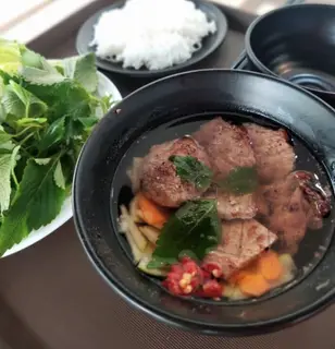Hình ảnh Bún chả Hà Nội đầy đủ