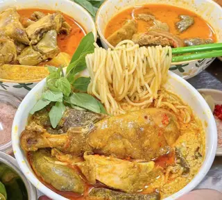 Hình ảnh Cà ri đùi gà