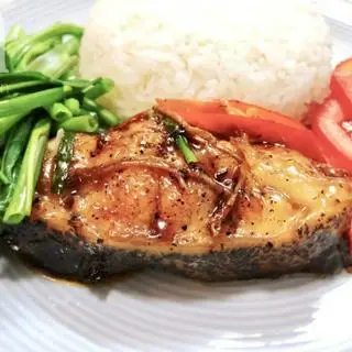Hình ảnh Cơm cá kho tộ