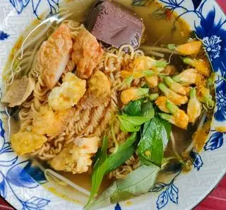 Hình ảnh Mì gói Châu Đốc