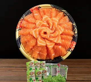 Hình ảnh Sashimi 500g cá hồi tươi Nauy cho 3 người