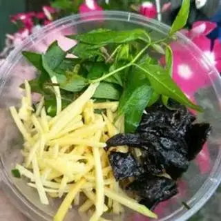 Hình ảnh Bánh tráng trộn khô bò đen