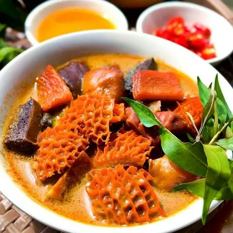 Hình ảnh Trọc Lóc - Phá Lấu Bò & Ăn Vặt - Nguyễn Văn Luông