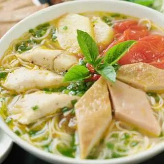 Hình ảnh Bánh canh chả cá (tô nhỏ)