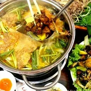 Hình ảnh Lẩu ếch măng cay nhỏ - set 1