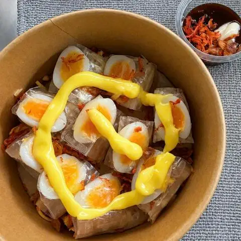Hình ảnh Ăn Vặt NiNi - Hoàng Hoa Thám
