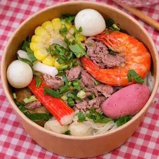 Hình ảnh Mì Thái tomyum thập cẩm