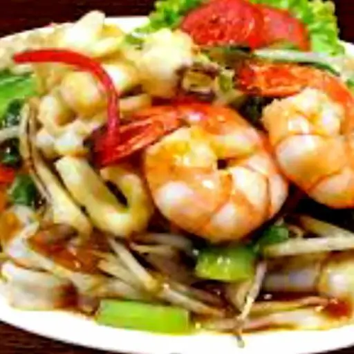 Hình ảnh Mì quảng xào hải sản