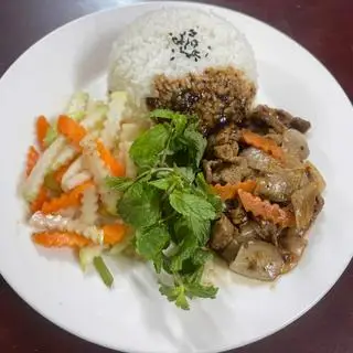 Hình ảnh Cơm bò sốt tiêu đen