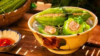 Hình ảnh Cơm - Canh khổ qua dồn thịt