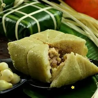 Hình ảnh Bánh chưng cổ truyền