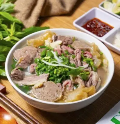 Hình ảnh Bún bò thập cẩm