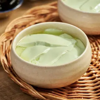 Hình ảnh Tào phớ matcha đặc biệt
