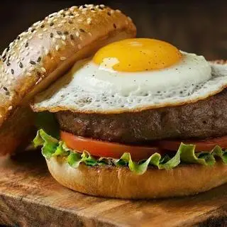 Hình ảnh Burger bò trứng