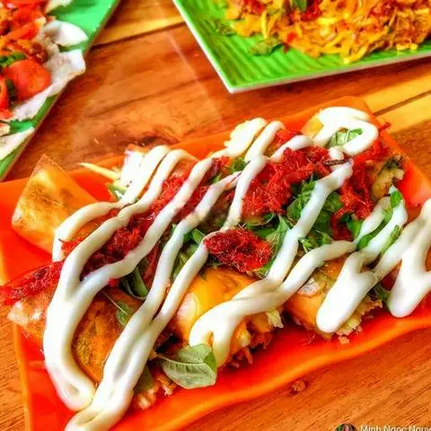 Hình ảnh Combo Bánh tráng cuộn bơ + Trà chanh