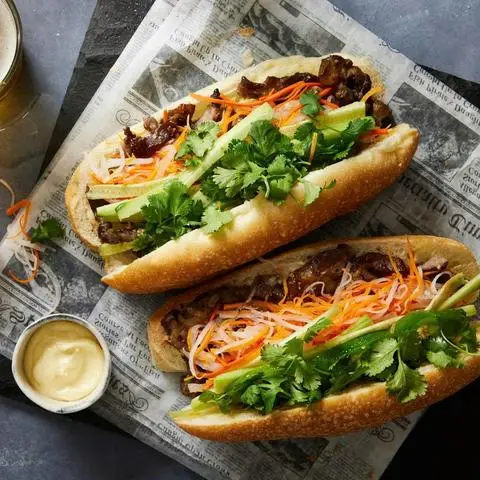 Hình ảnh Bánh Mì, Xôi & Cháo Lòng Bà Năm - Lê Văn Chí