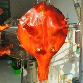 Hình ảnh Nửa con vịt tỳ bà da giòn