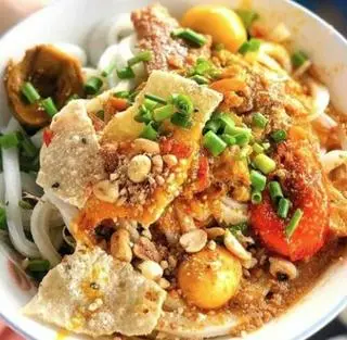 Hình ảnh Mì Quảng Gà