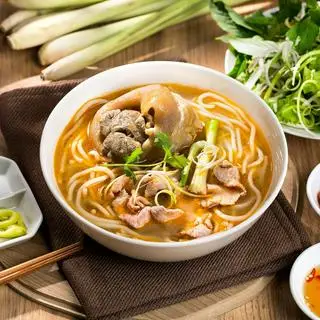 Hình ảnh Bún bò nạm