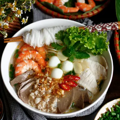 Hình ảnh Ốc Nhi Quán -  Nhà Vuông