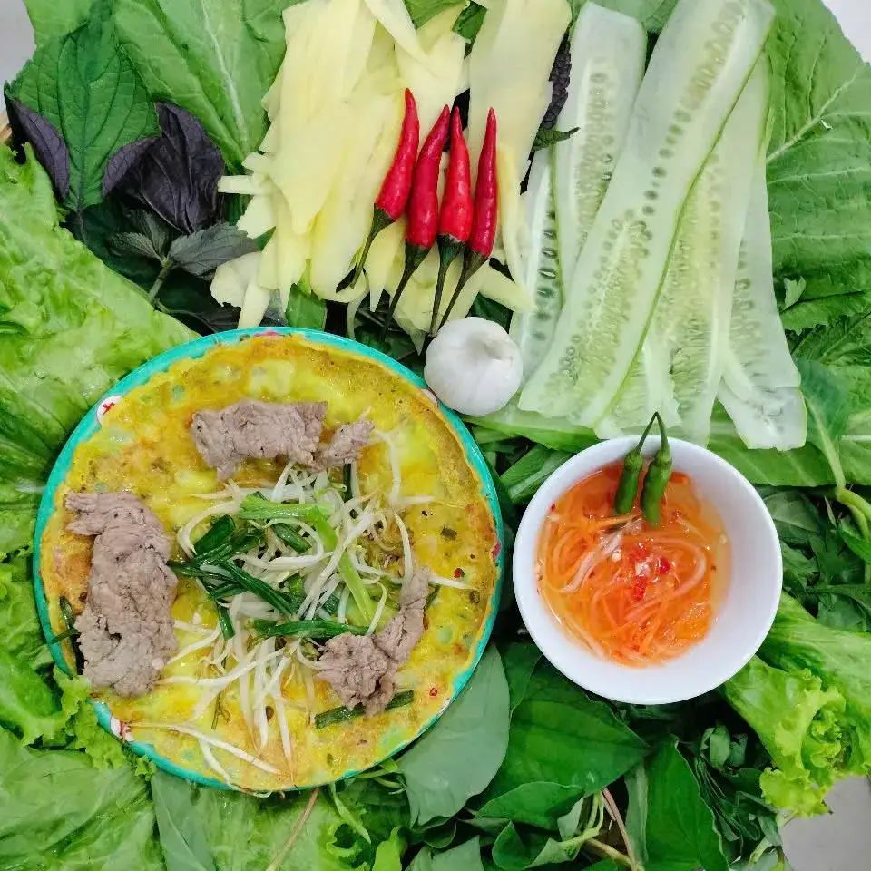 Hình ảnh Bánh xèo thịt bò siêu giòn