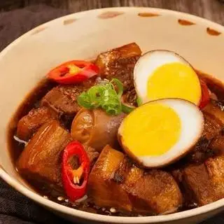 Hình ảnh Cơm thịt kho tàu