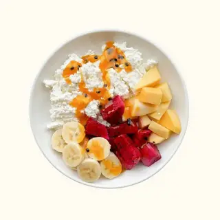 Hình ảnh Phô mai - trái cây tươi - fresh cottage cheese - fruit bowl