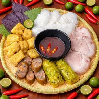 Hình ảnh Bún đậu dồi sụn + nem rán
