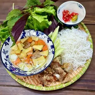 Hình ảnh Bún chả Hà Nội