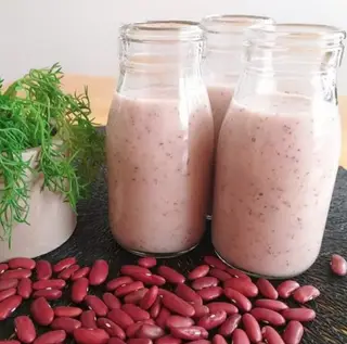 Hình ảnh Sữa đậu đỏ. không chất bảo quản 