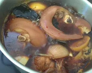 Hình ảnh Giò thêm