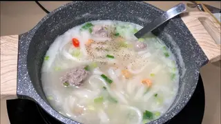 Hình ảnh Bánh canh bột gạo sắt thịt nạc