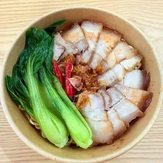 Hình ảnh Mì trộn xốt tôm - thịt phá lấu