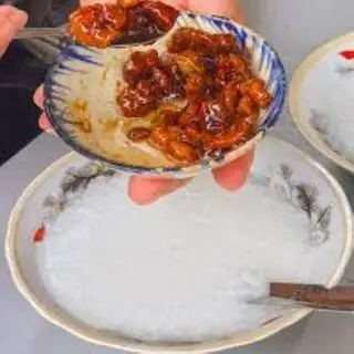 Hình ảnh Cháo trắng kho quẹt