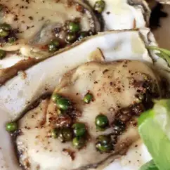 Hình ảnh Hàu nướng sốt tiêu xanh