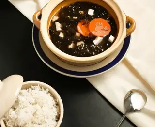 Hình ảnh Canh rong biển đậu hủ chay