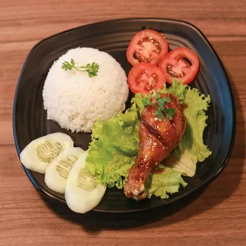 Hình ảnh Cơm Sườn Gà Xá Xíu Hoàng Ký - Đoàn Văn Bơ