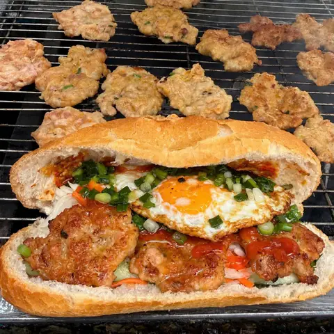 Hình ảnh Bánh Mì Thịt Nướng 171 - Bùi Viện