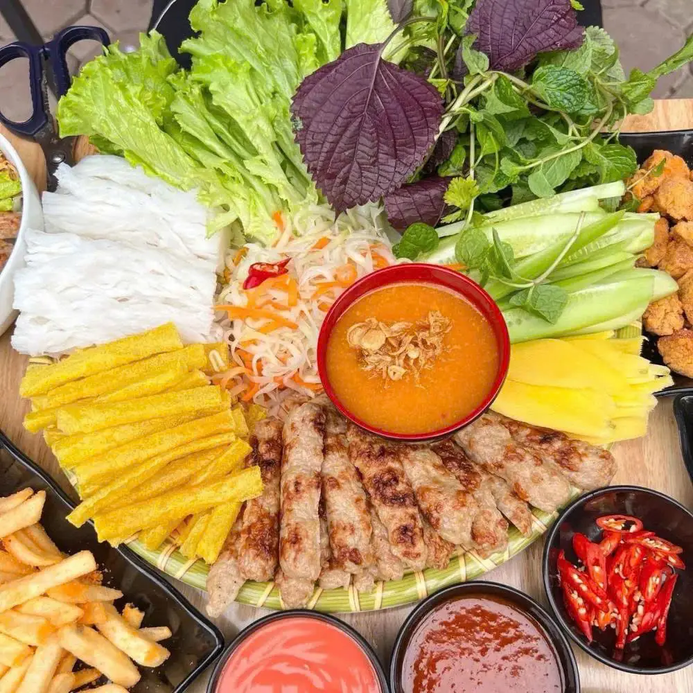 Hình ảnh Nem Nướng Nha Trang - Bếp Của Vân -  Quốc Lộ 50