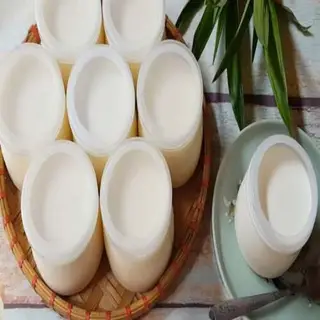 Hình ảnh Sữa chua truyền thống
