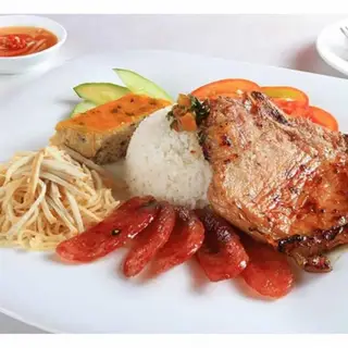 Hình ảnh sườn bì lạp xưởng