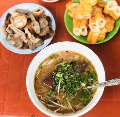 Hình ảnh Cháo Lòng Thuận Phong - Đường TX48