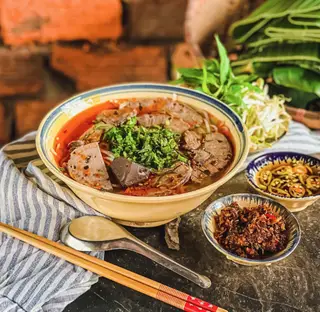 Hình ảnh Bún bò tô thường