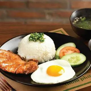 Hình ảnh Cơm tấm sườn trứng