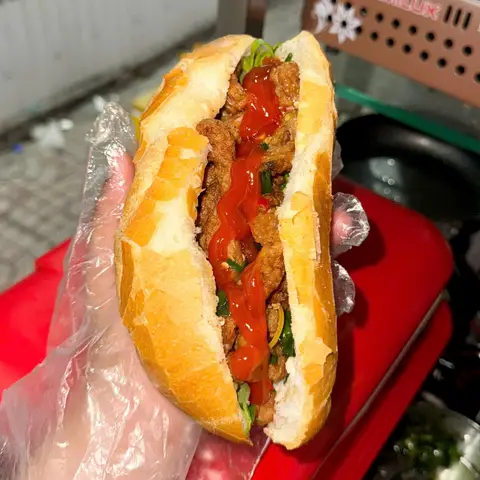 Hình ảnh Bánh Mì Chả Cá Thúy Kiều - An Dương Vương