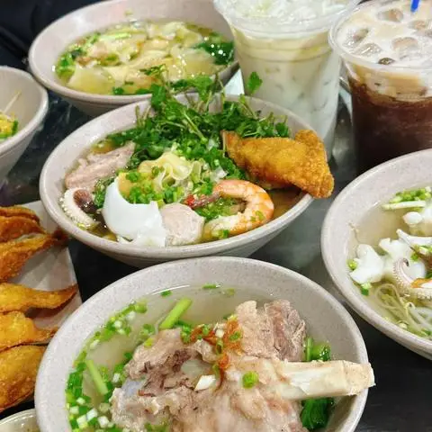 Hình ảnh Bún Mì Vàng Akeeng - Tôn Thất Hiệp