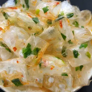 Hình ảnh Bánh tráng phơi sương trộn mỡ hành