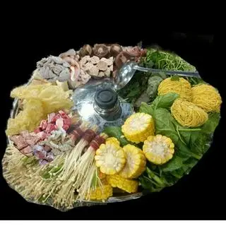 Hình ảnh Lẩu đuôi bò thập cẩm đặc biệt